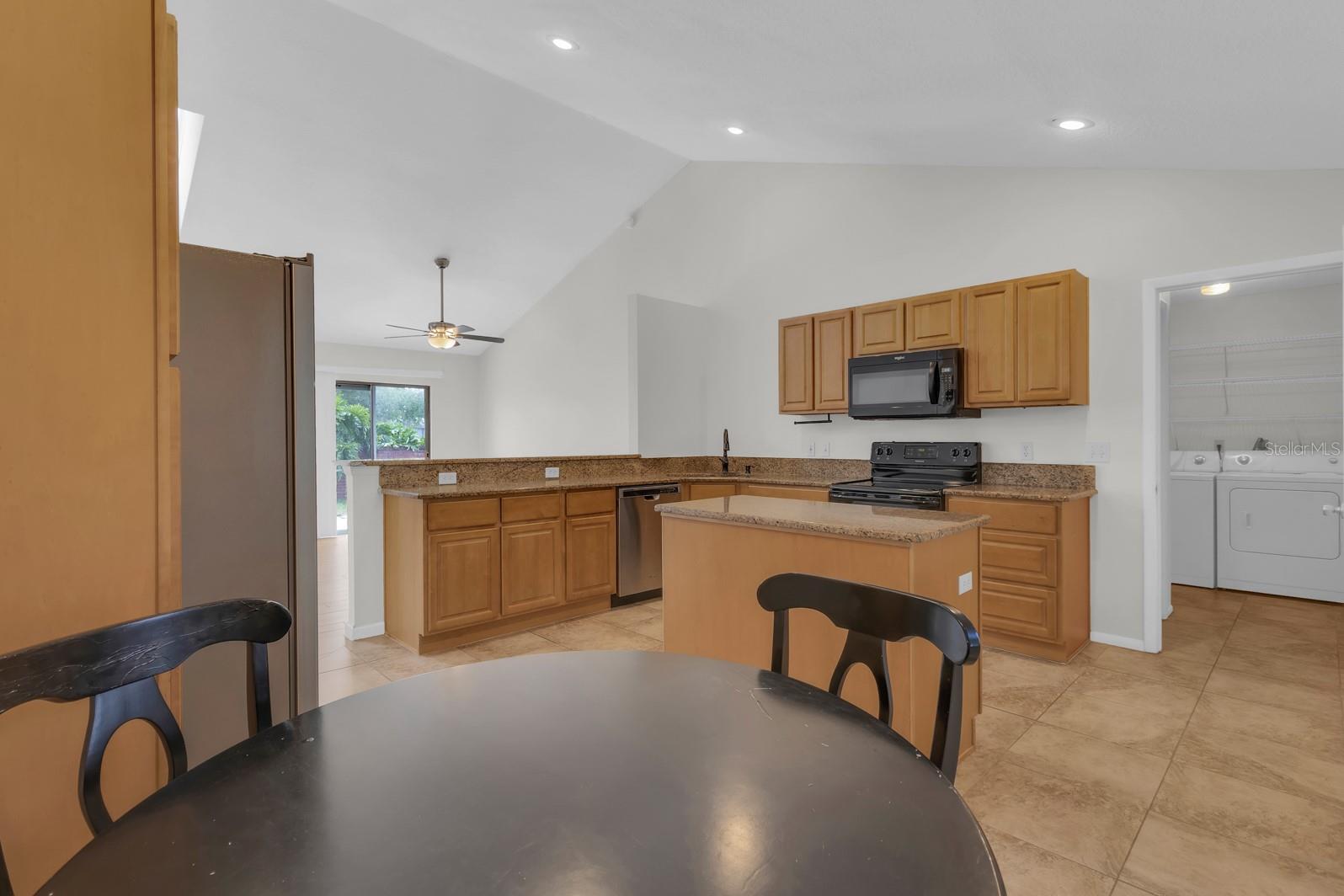 3152 S Horizon Pl Property Photo 13