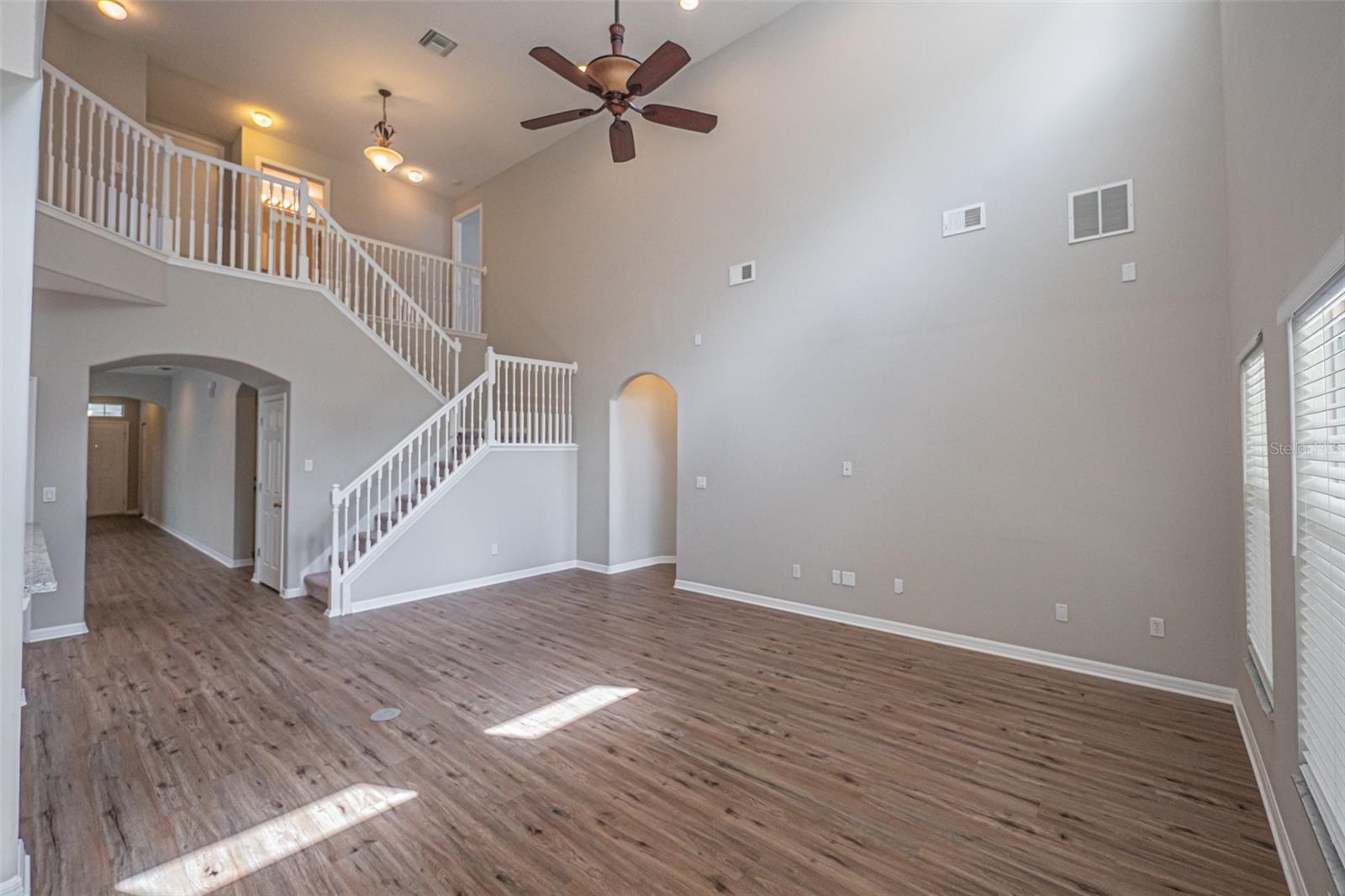 13936 Eden Isle Blvd Property Photo 9