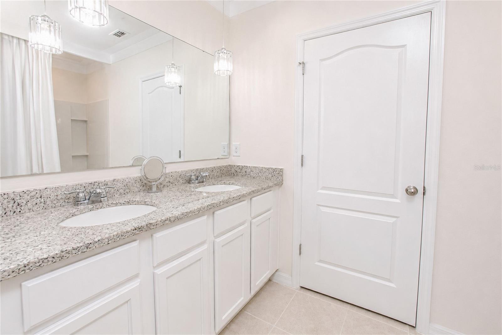 2824 Sunridge Loop Property Photo 17