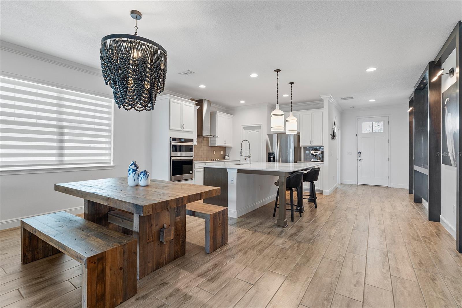 6658 Syreeta Ln Property Photo 15