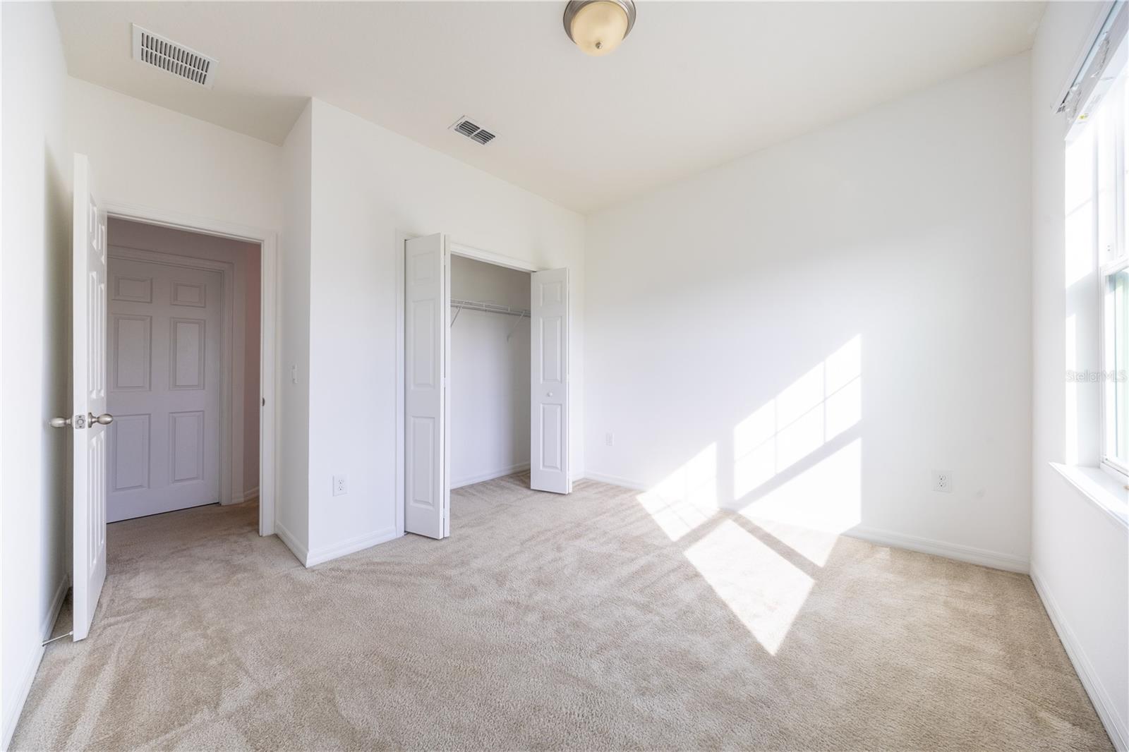 2247 White Feather Loop Property Photo 19