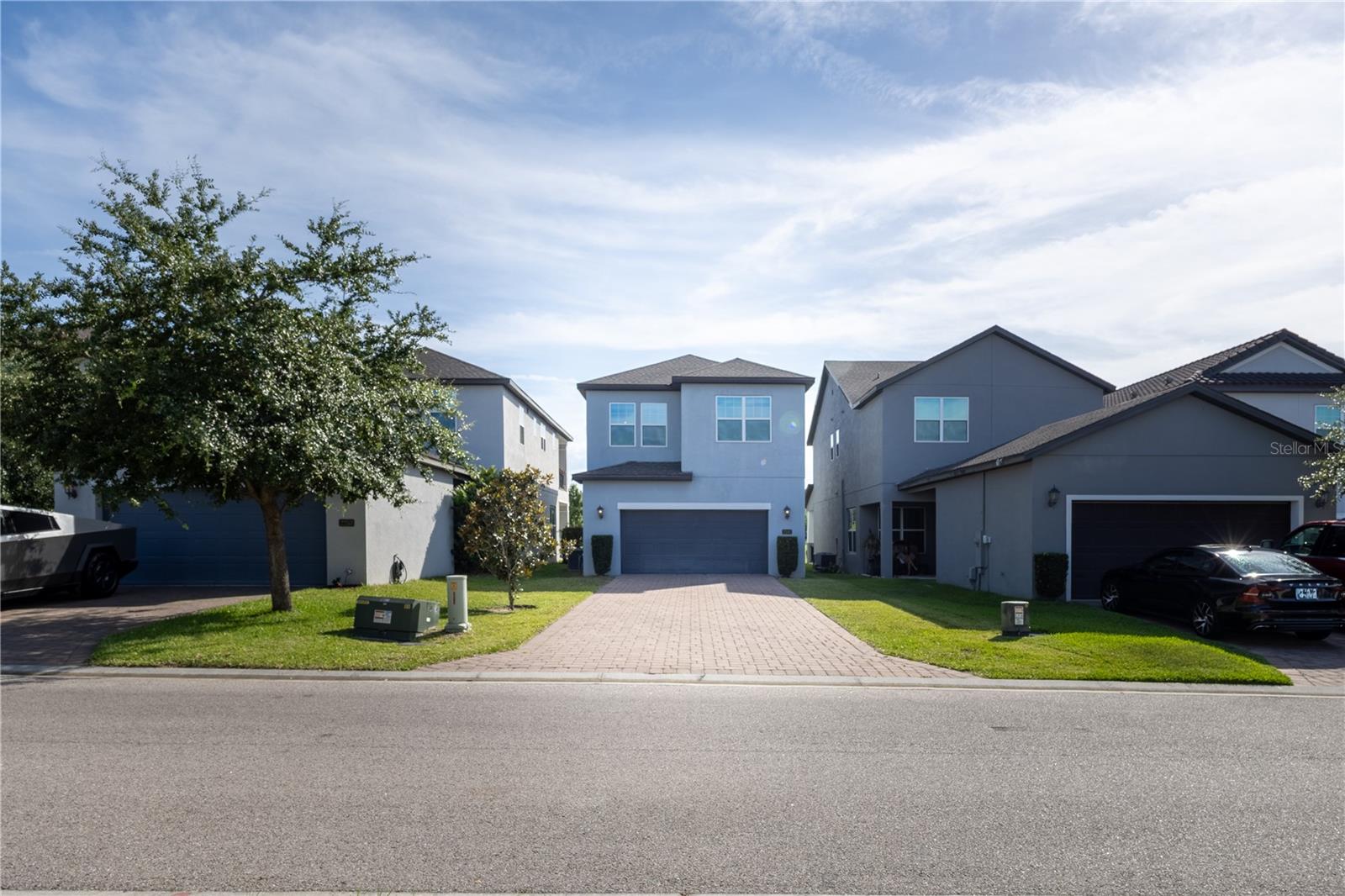 2247 White Feather Loop Property Photo 32