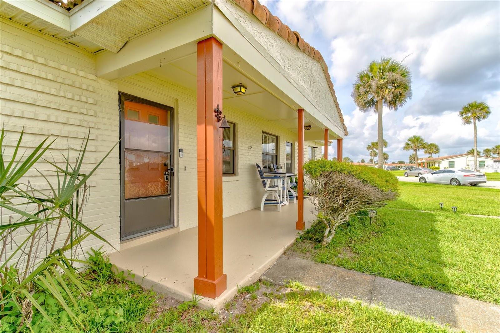 232 Northshore Dr #a & #b Property Photo 4