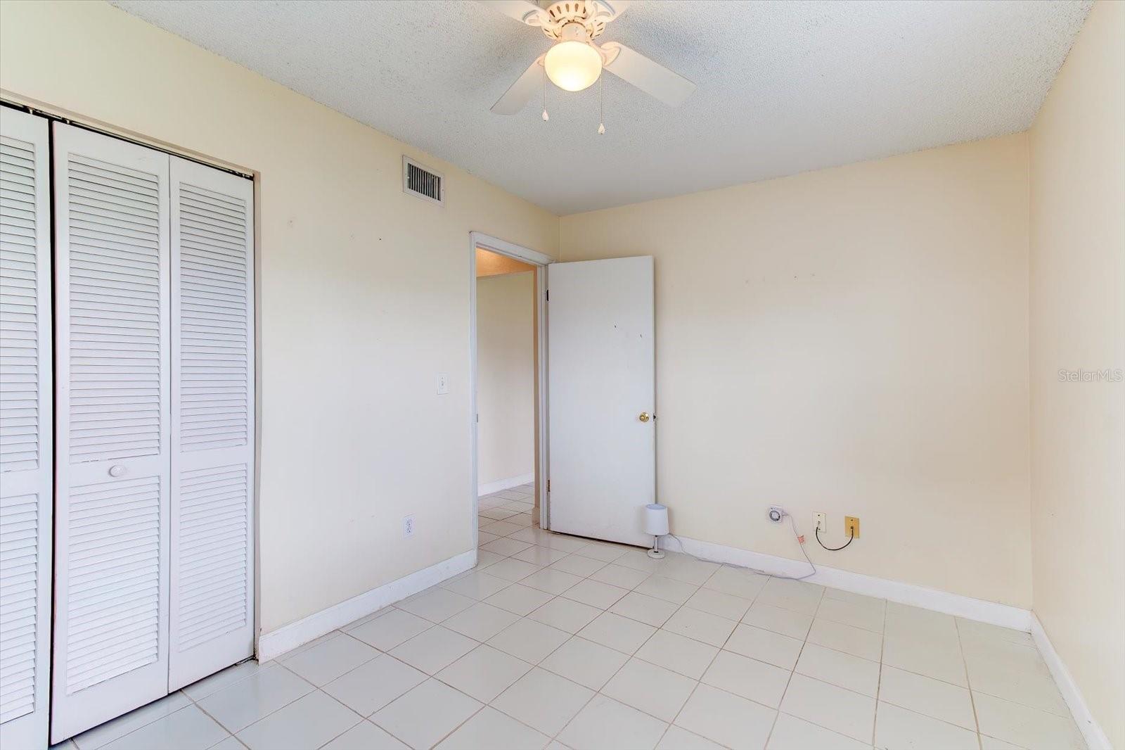 232 Northshore Dr #a & #b Property Photo 10