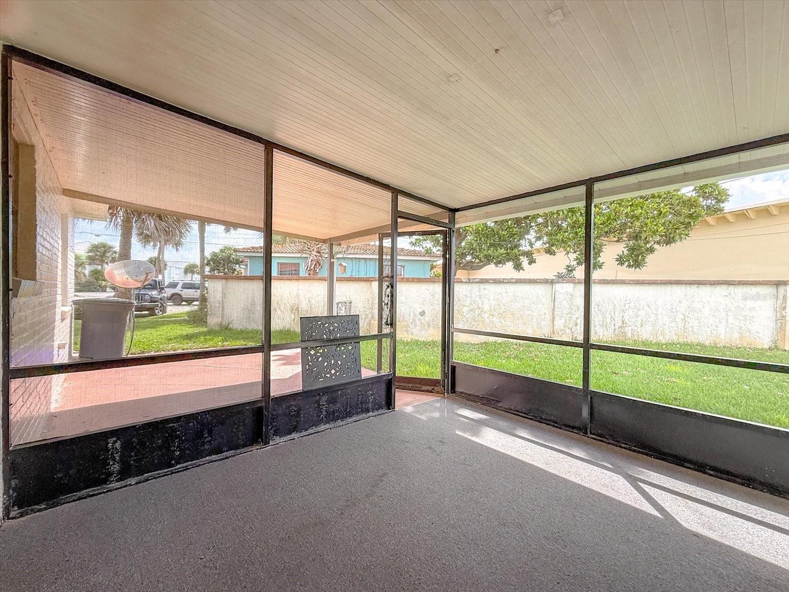 232 Northshore Dr #a & #b Property Photo 19