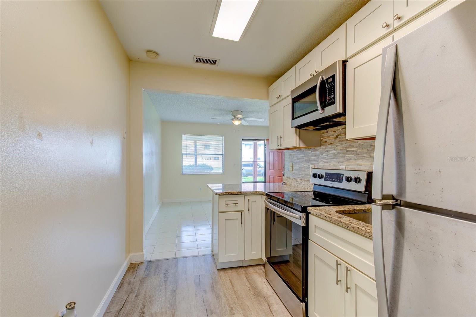 232 Northshore Dr #a & #b Property Photo 21