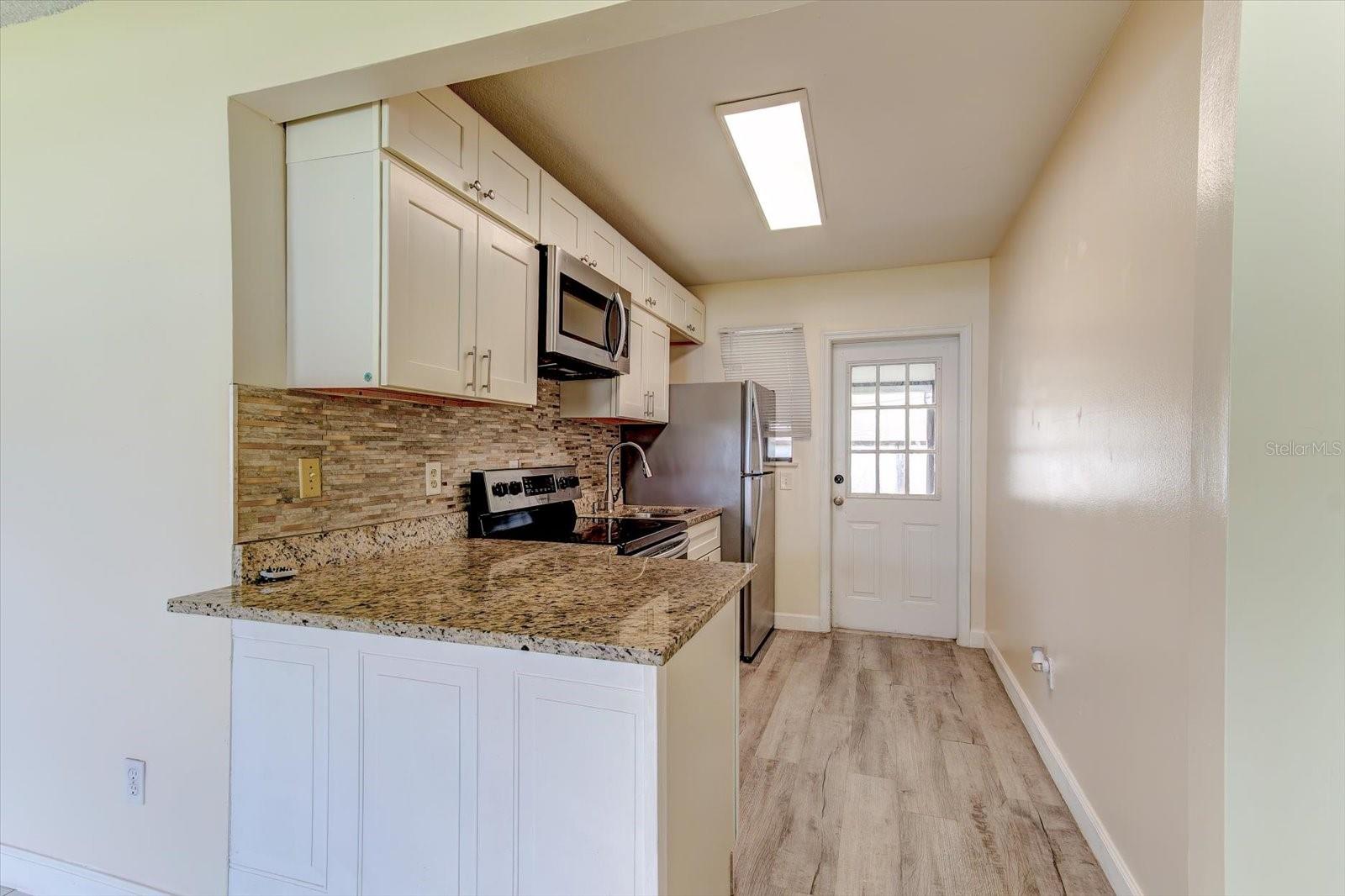232 Northshore Dr #a & #b Property Photo 23