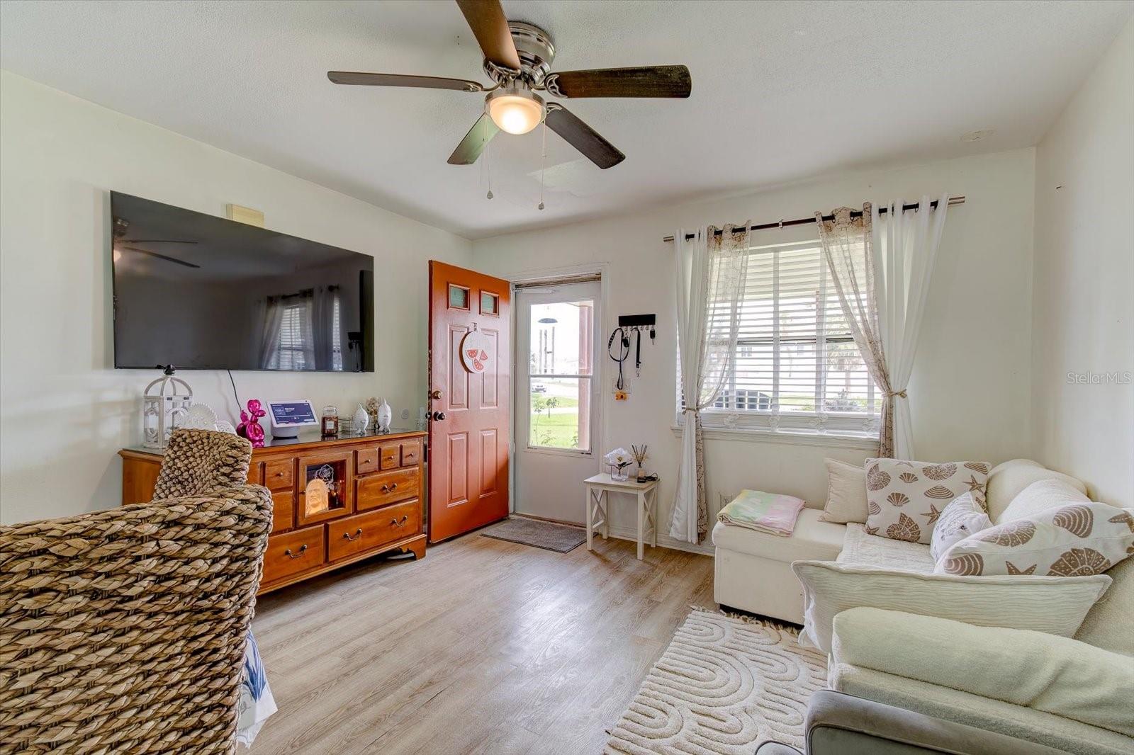 232 Northshore Dr #a & #b Property Photo 25