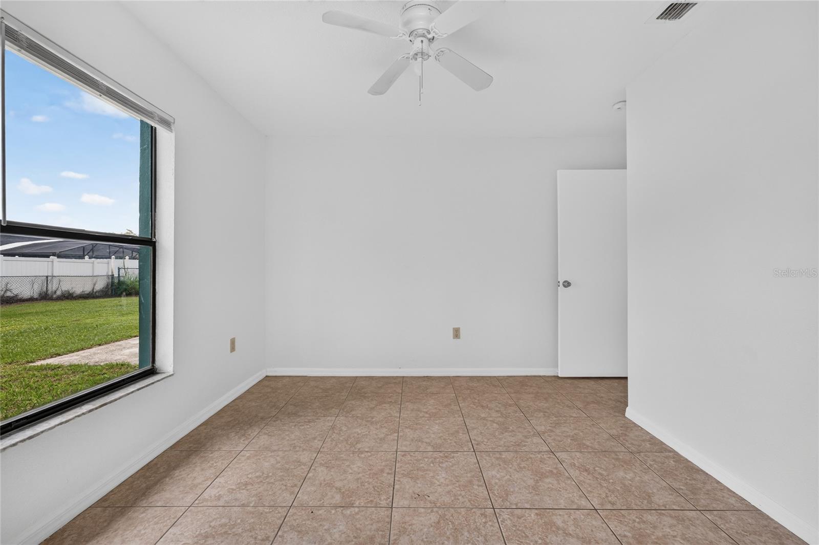 913 San Rafael Way Property Photo 6