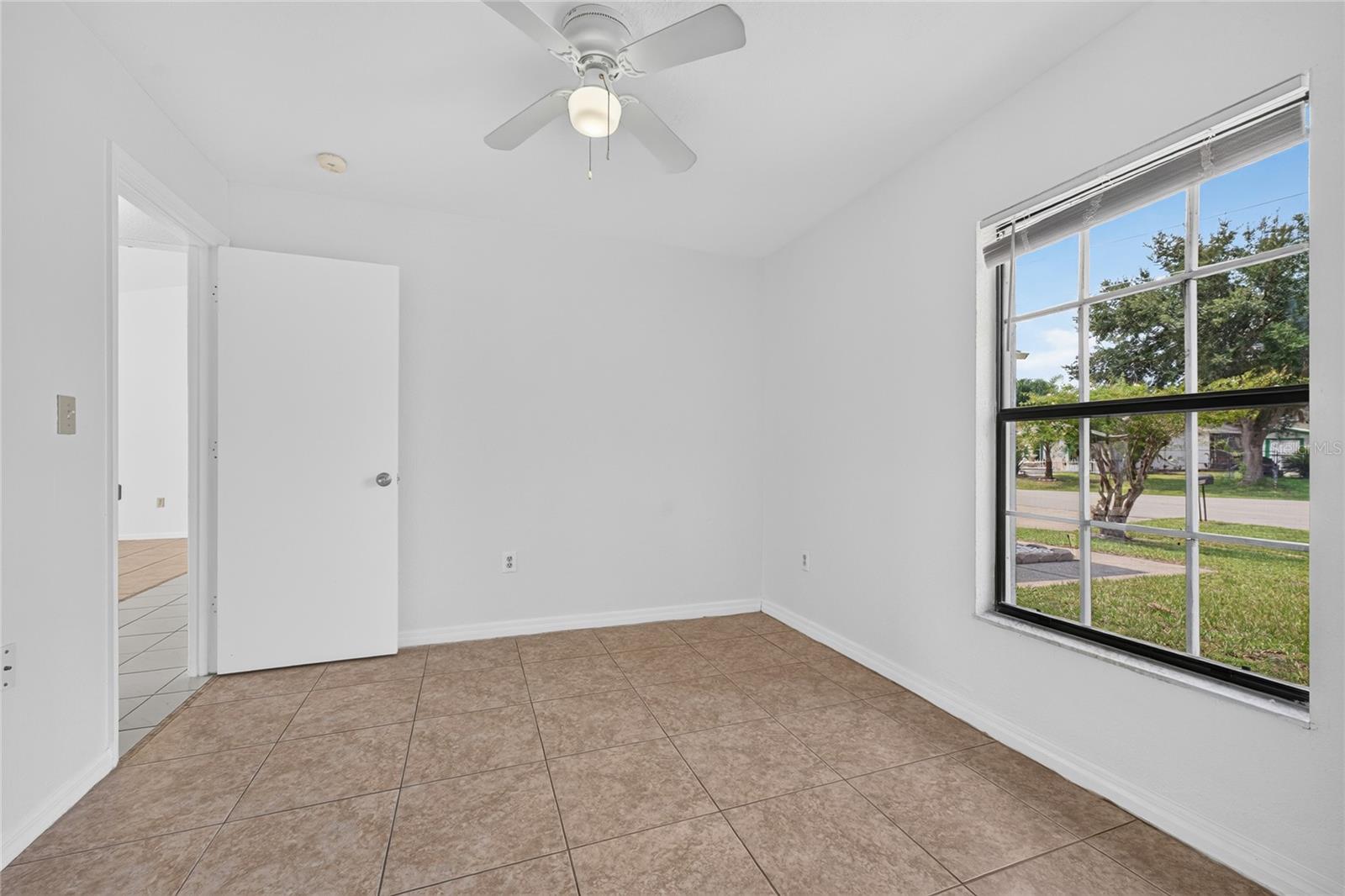 913 San Rafael Way Property Photo 7