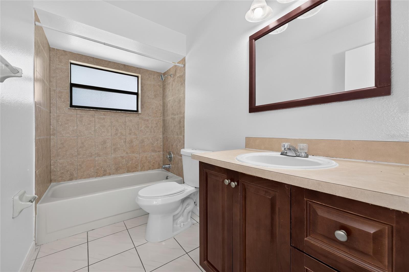 913 San Rafael Way Property Photo 21