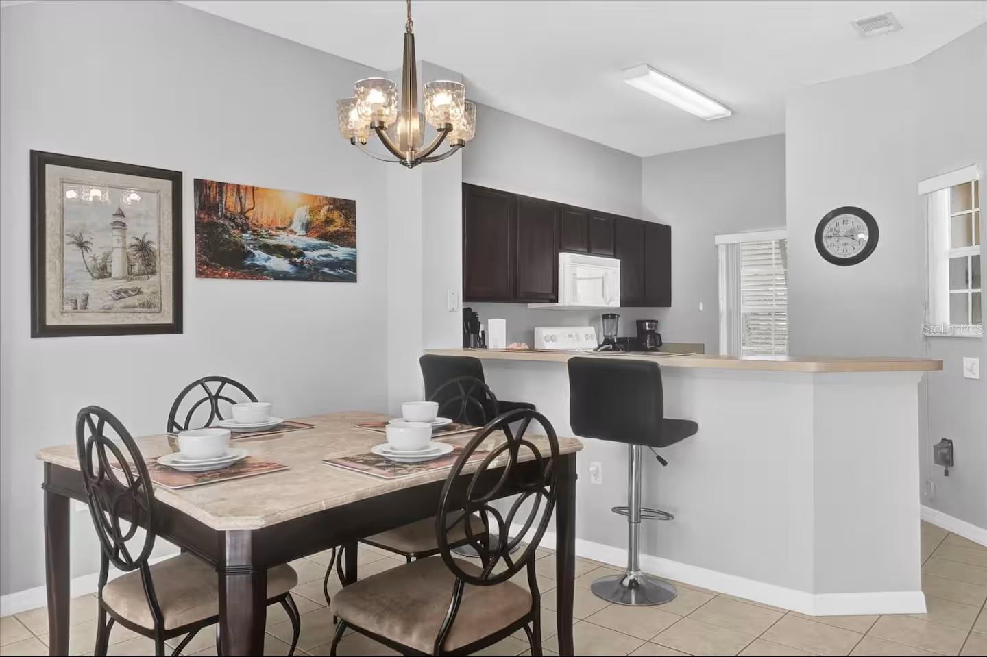 8515 Crystal Cove Loop Property Photo 6