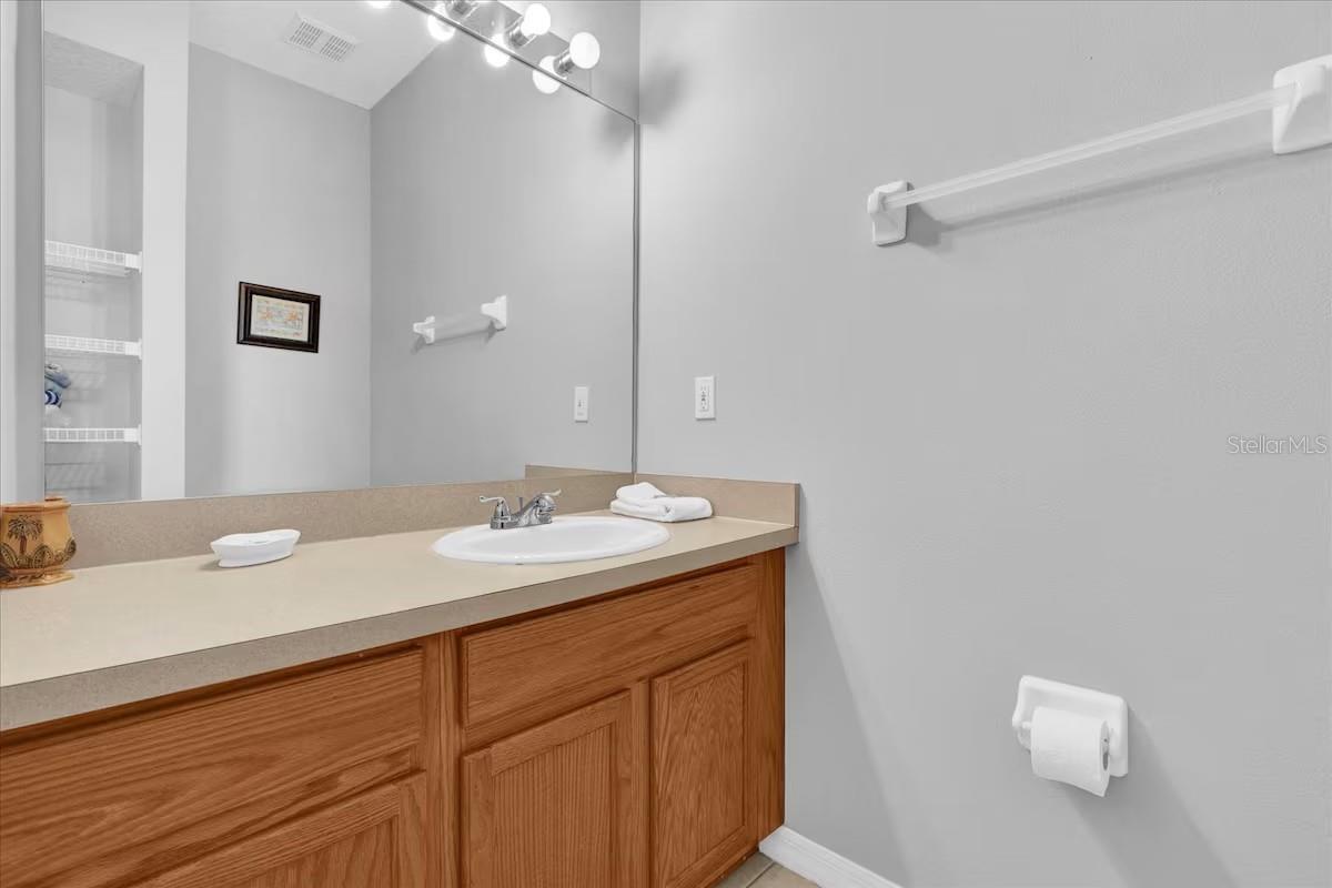 8515 Crystal Cove Loop Property Photo 21