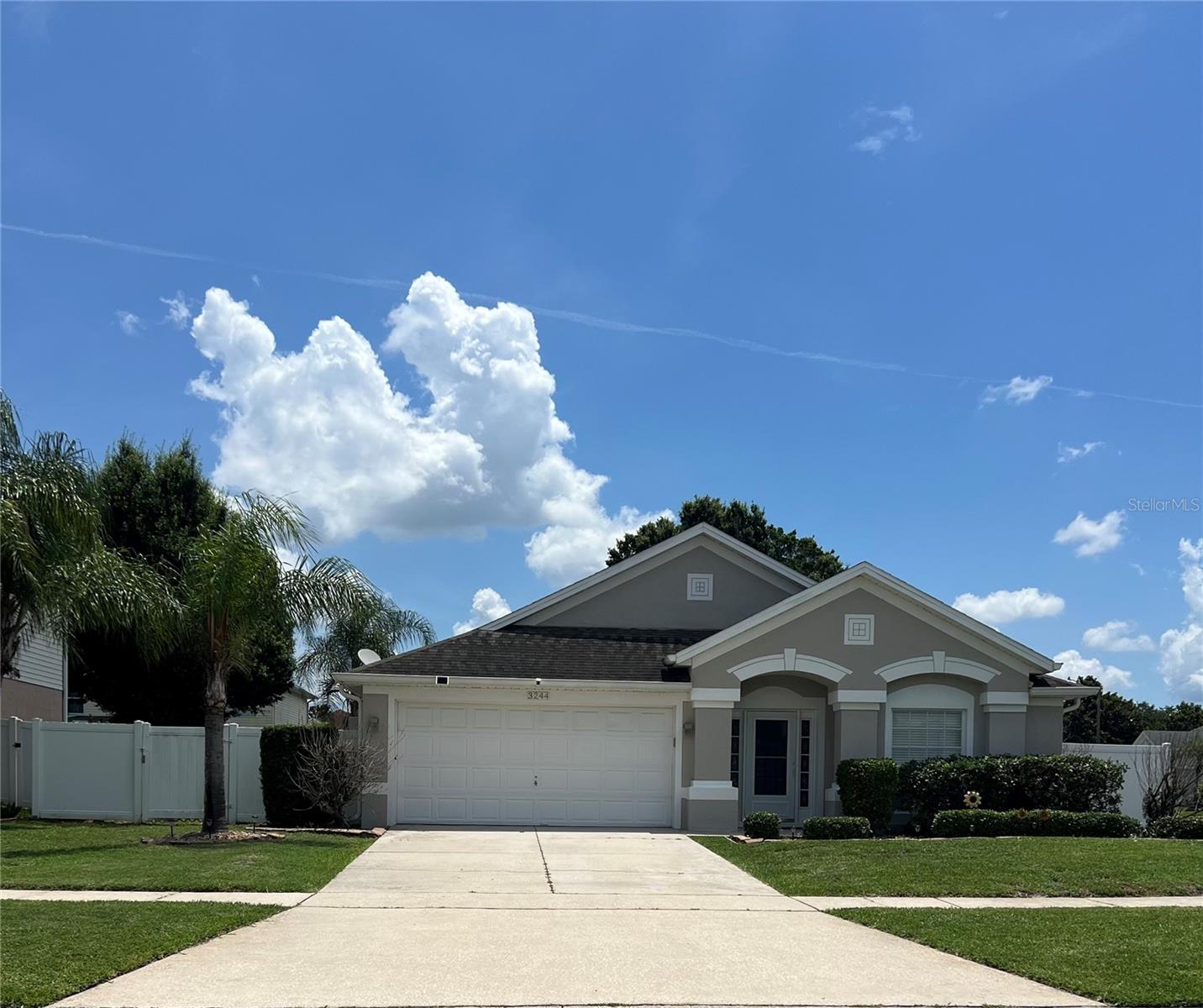 3244 Herons Point Cir Property Photo 2
