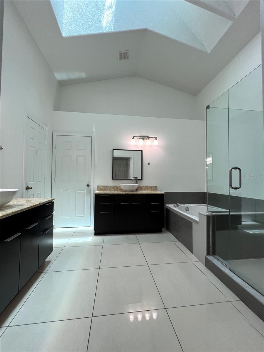 3244 Herons Point Cir Property Photo 17