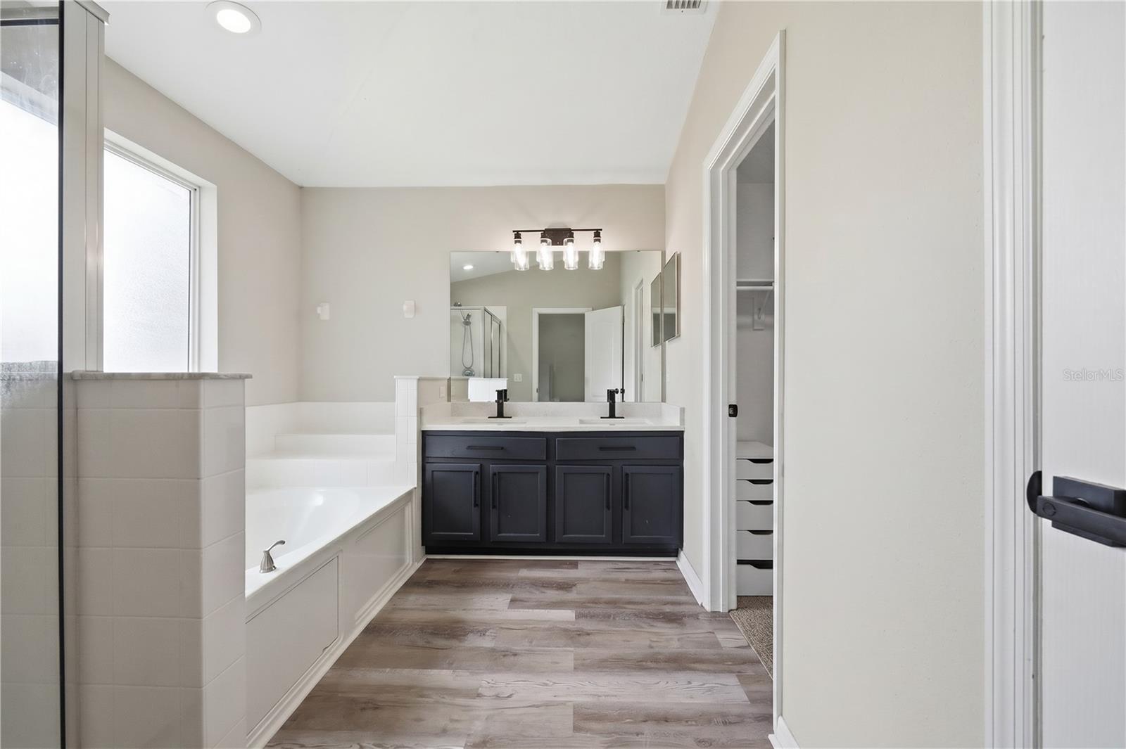 3097 Buckeye Pointe Dr Property Photo 28