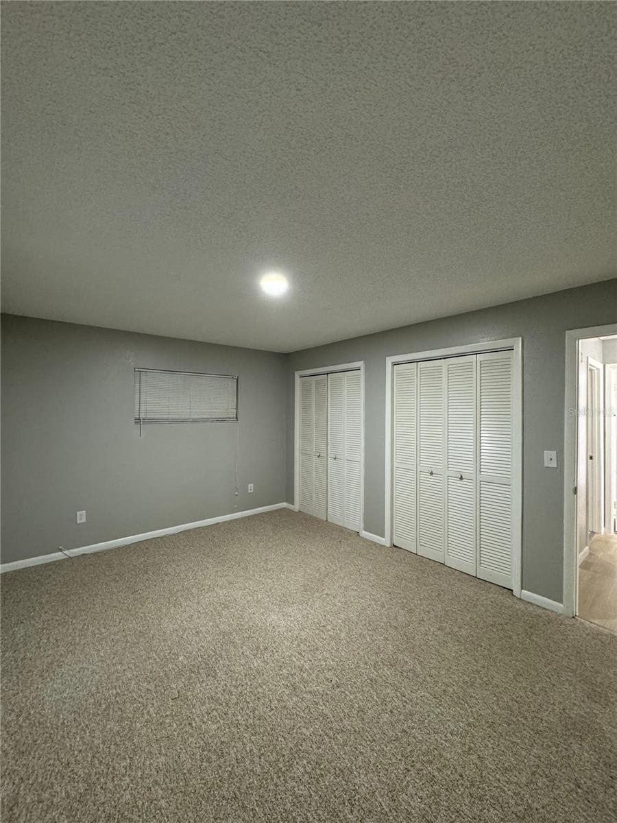 2526 ELM AVE