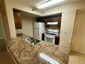 401 Fountainhead Cir #155 Property Photo 7