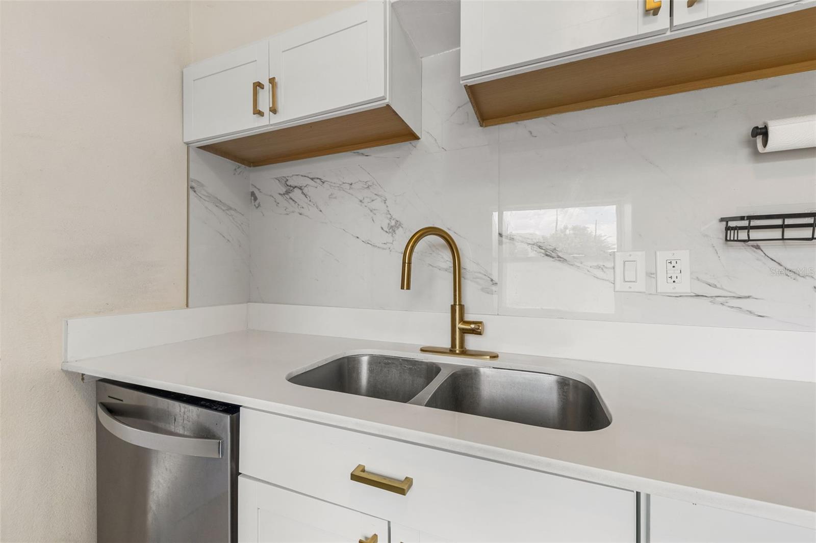 4333 Arch St Property Photo 11