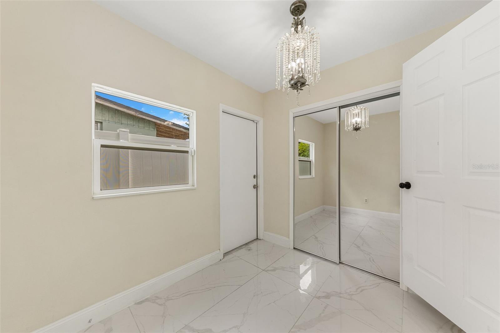 4333 Arch St Property Photo 17