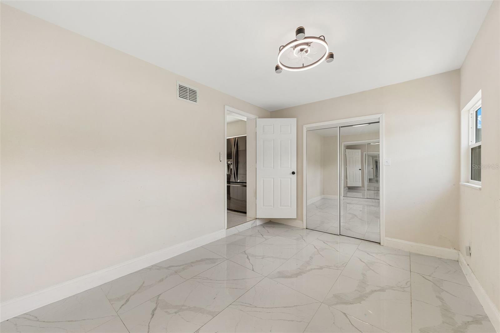 4333 Arch St Property Photo 26
