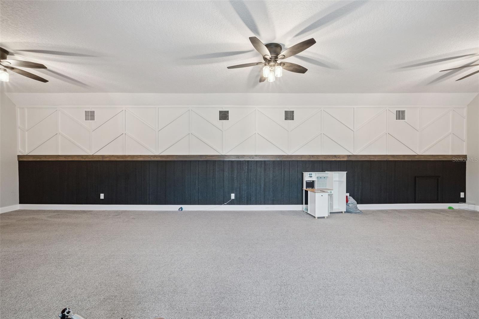 3454 Imperial Ave Property Photo 26