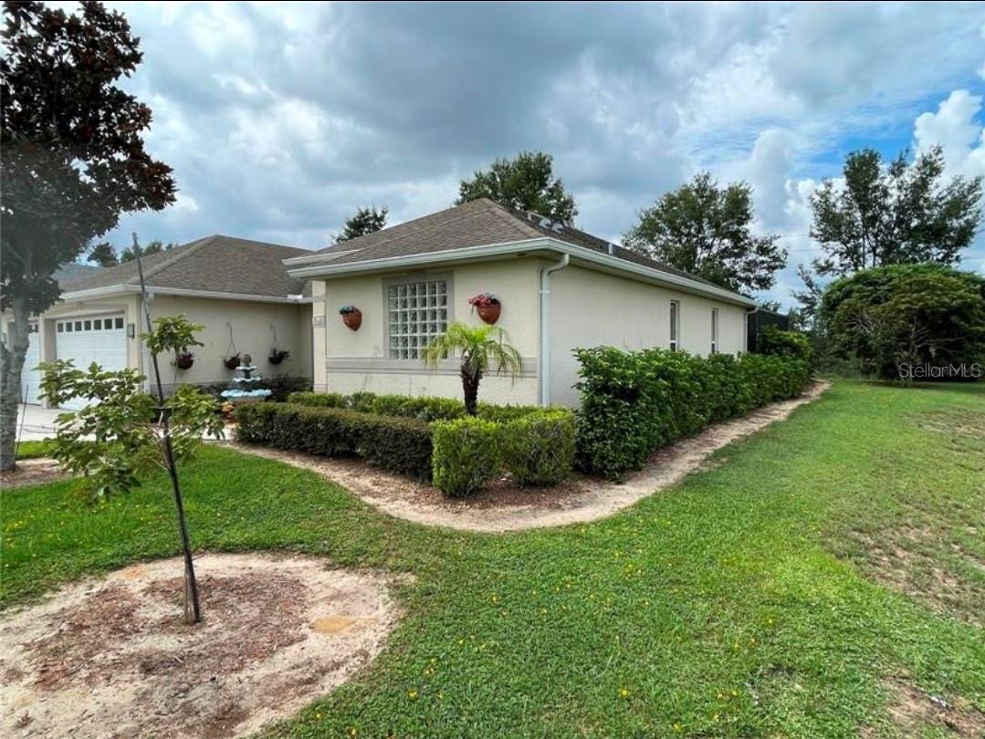 2915 Southern Pines Loop Property Photo 15