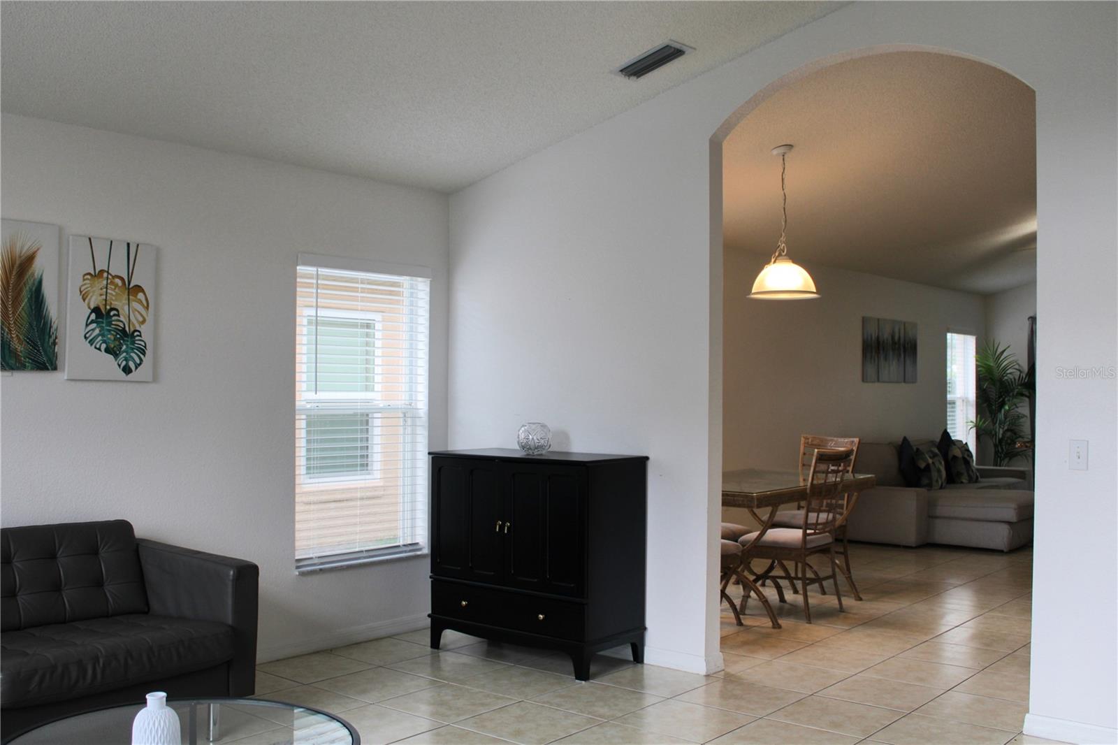 1068 Lake Berkley Dr Property Photo 12