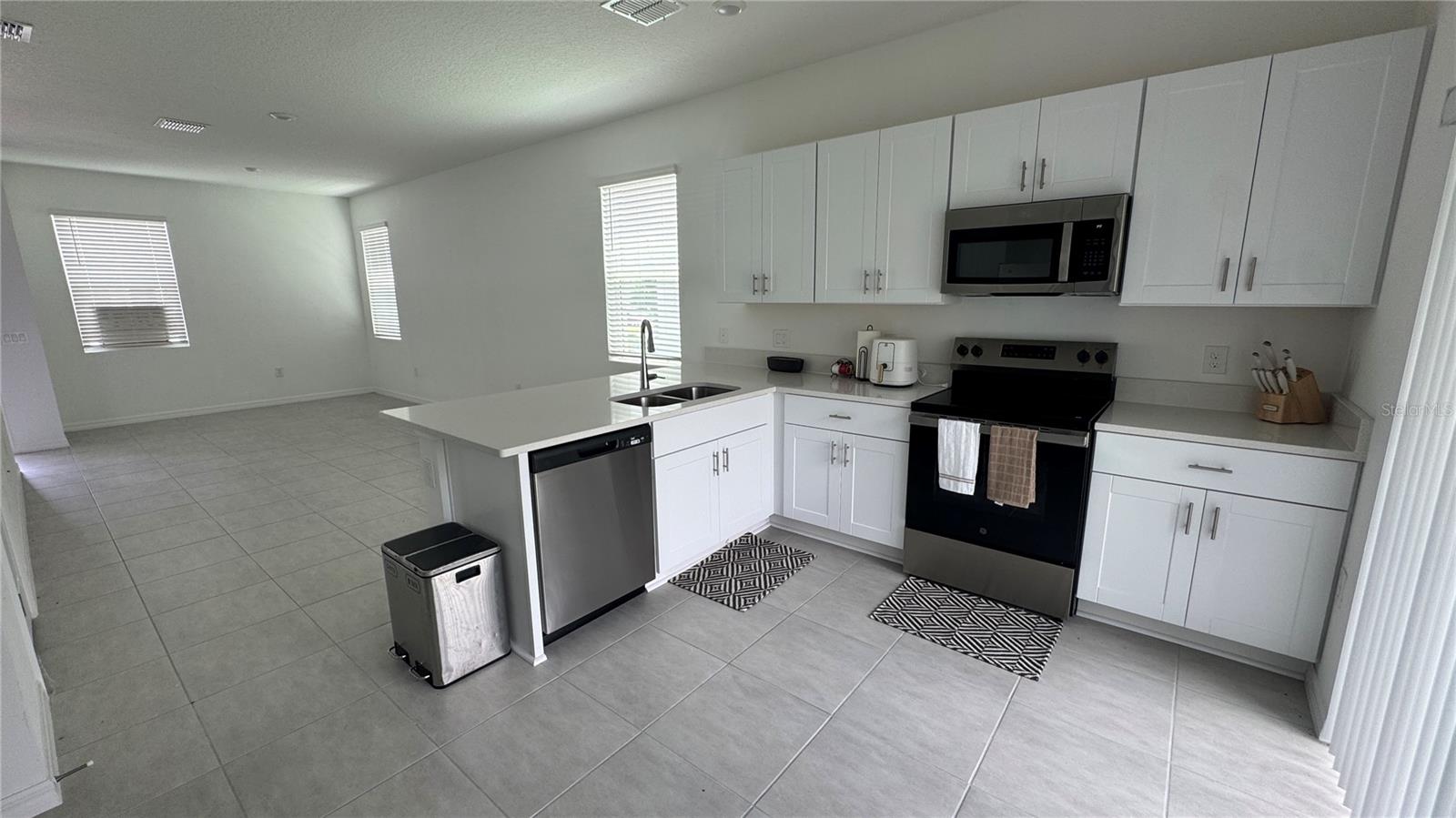 3010 Skyline Loop Property Photo 3