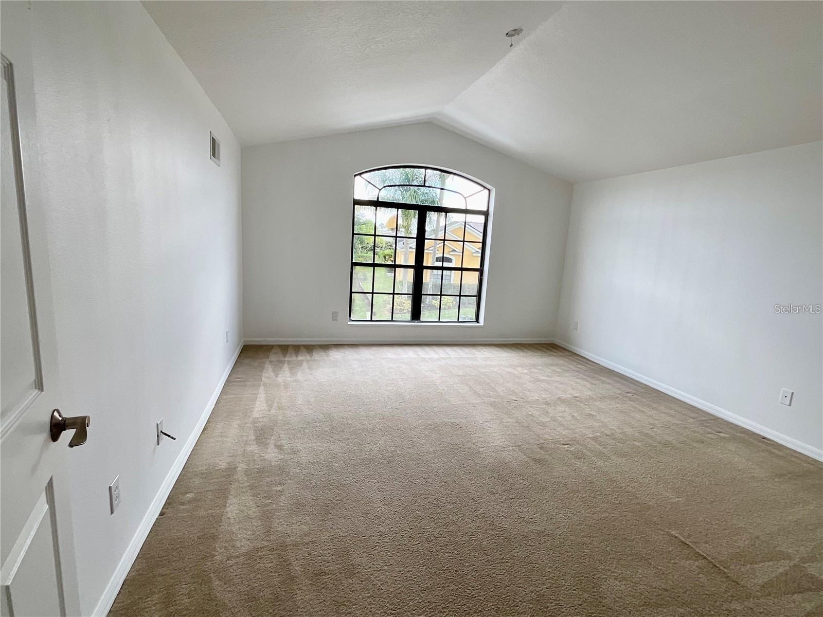 511 Coventry Rd Property Photo 13