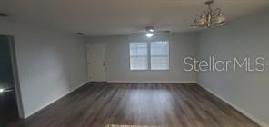 284 Gardner Ln #e Property Photo 5