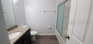 284 Gardner Ln #e Property Photo 12