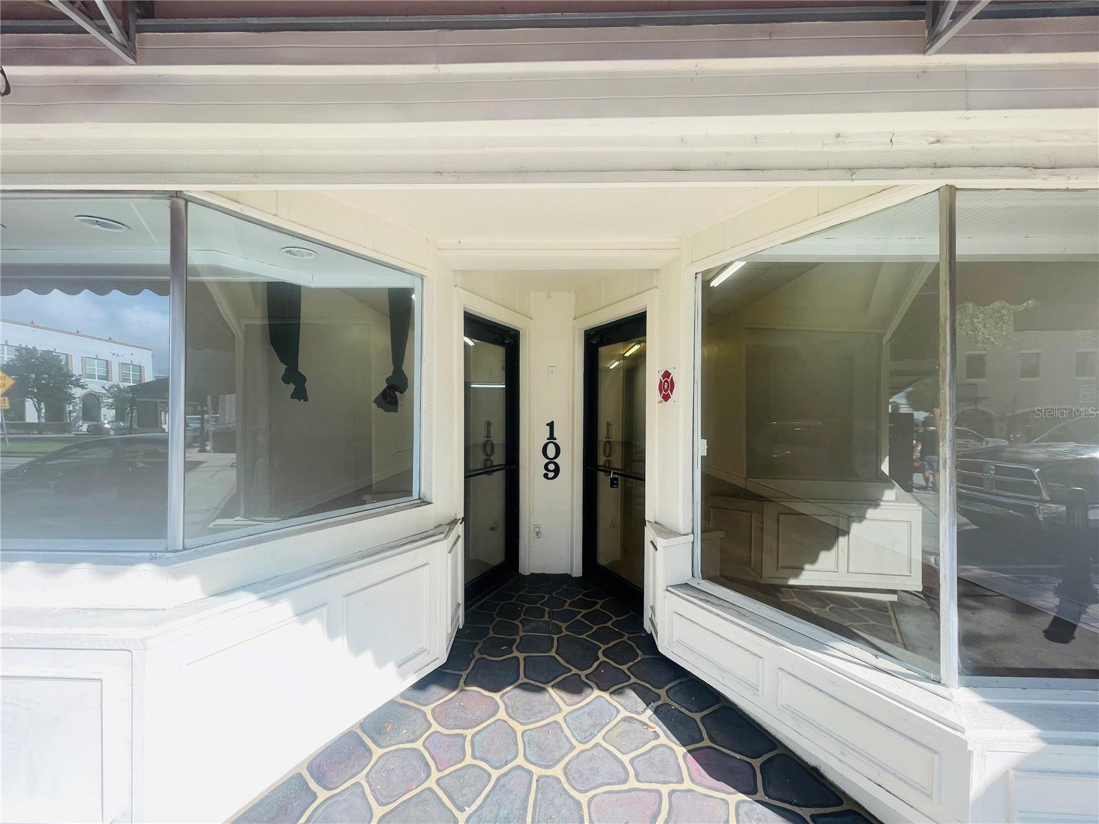 109 Broadway Property Photo 1