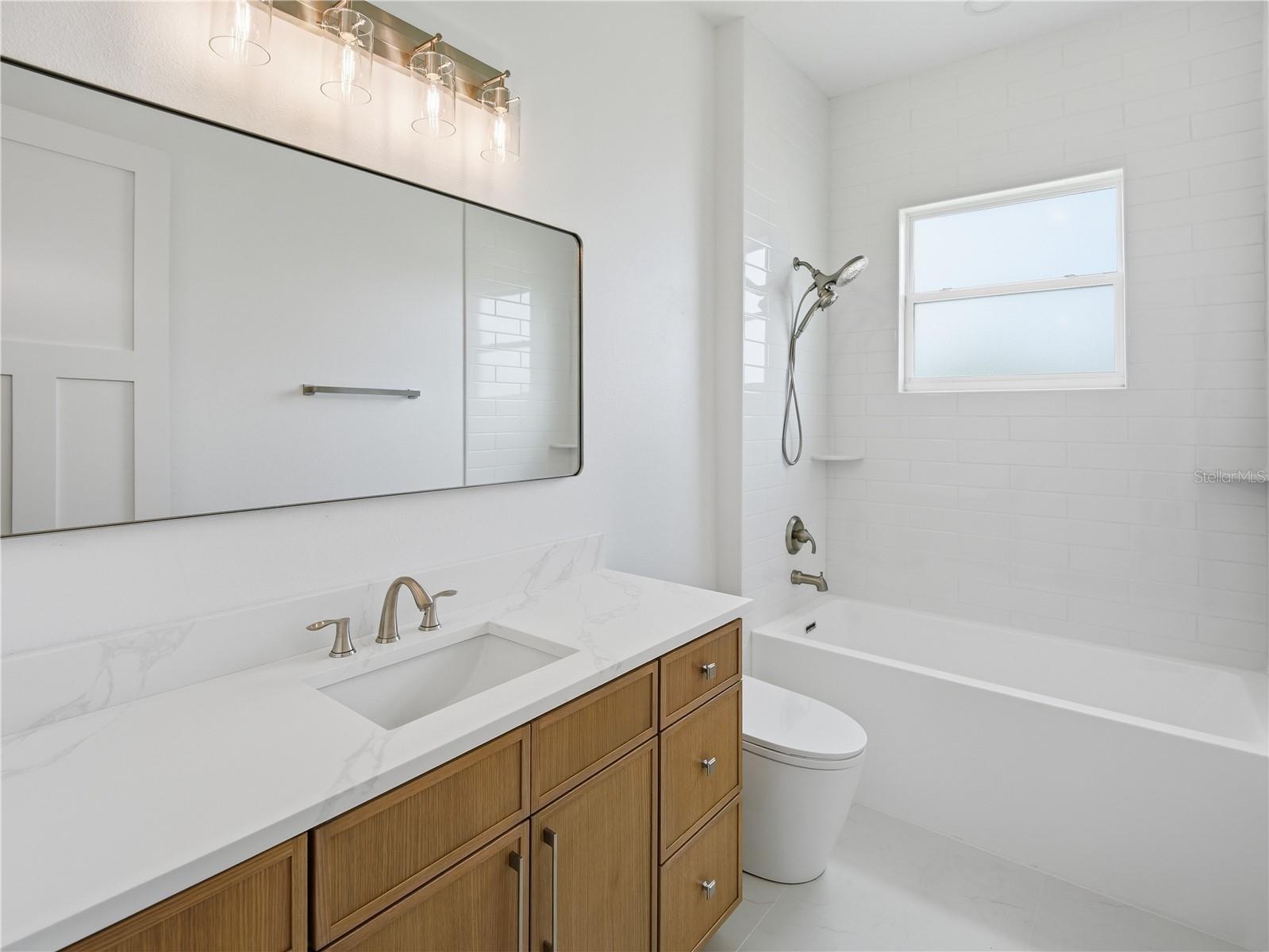 4256 La Salle Ave Property Photo 16
