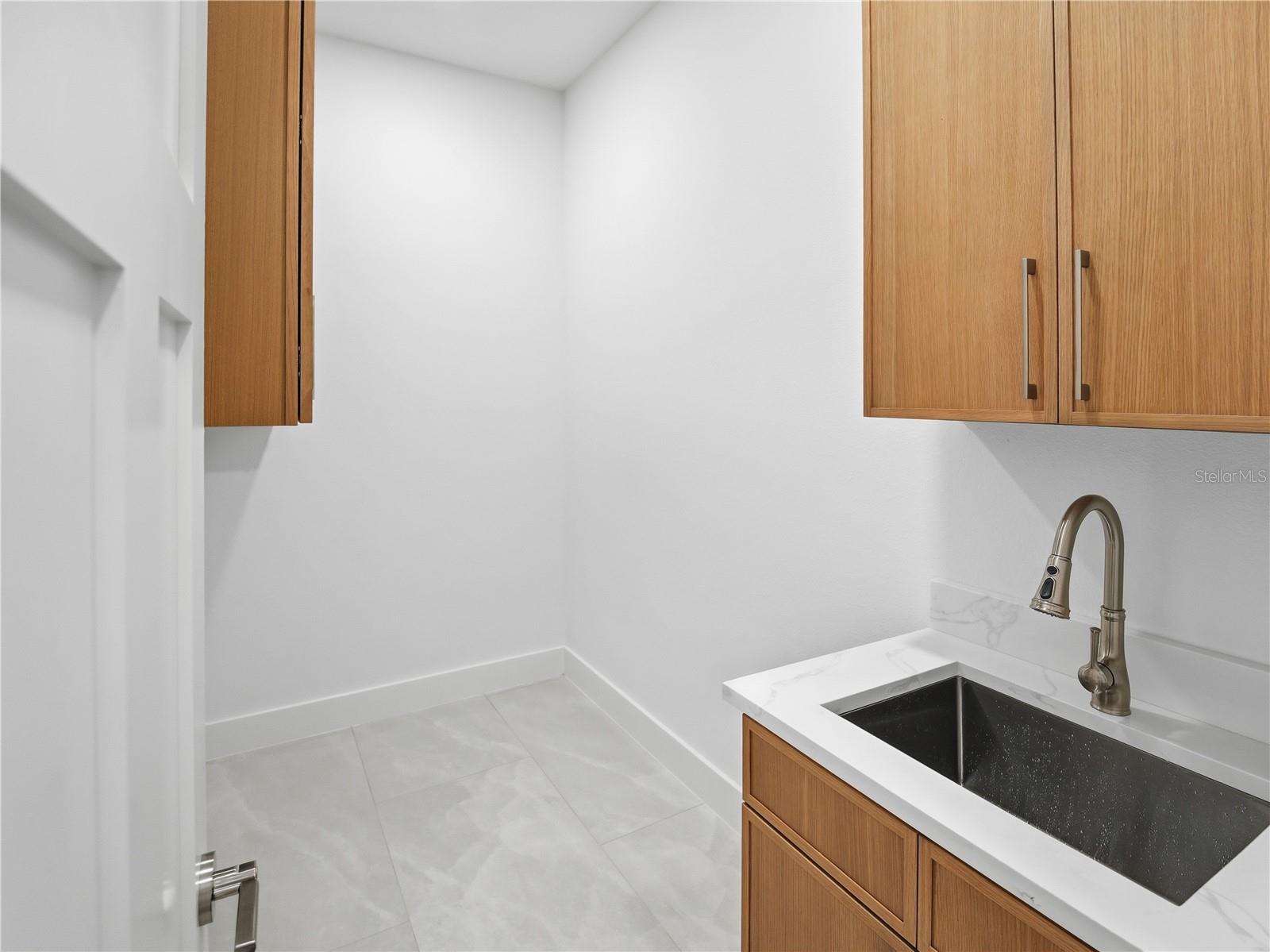 4256 La Salle Ave Property Photo 46