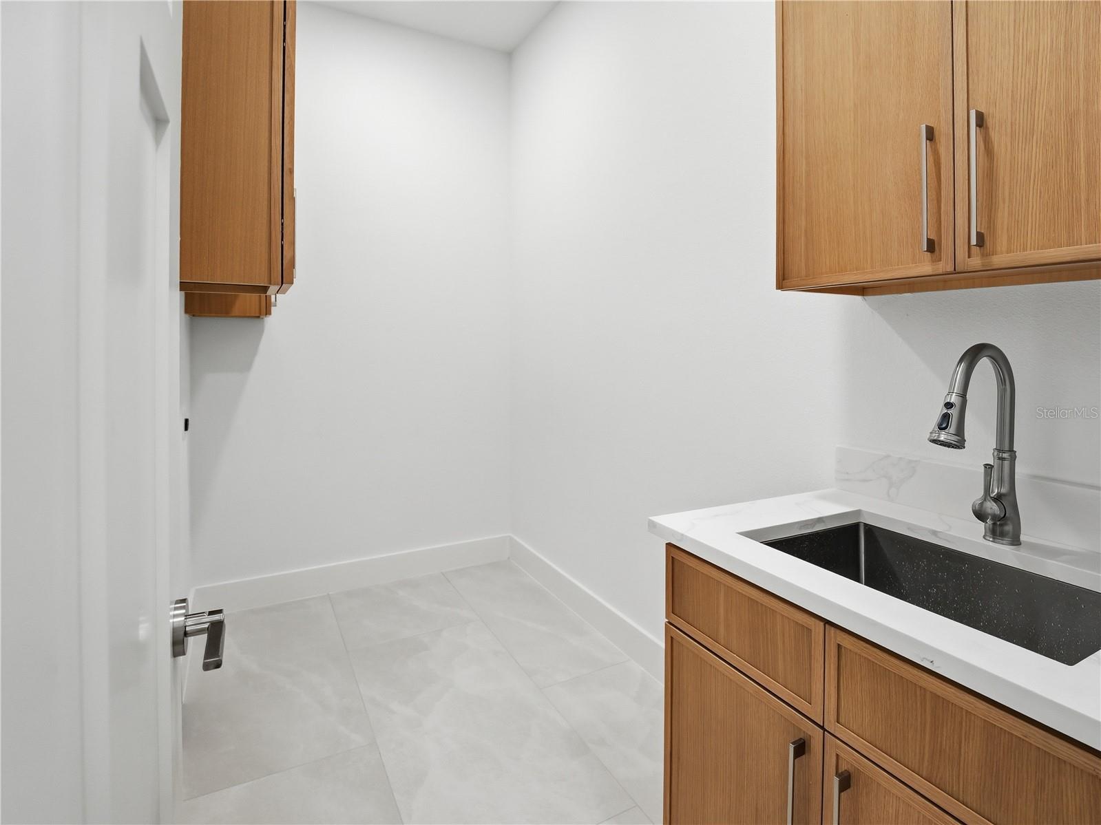 4256 La Salle Ave Property Photo 47