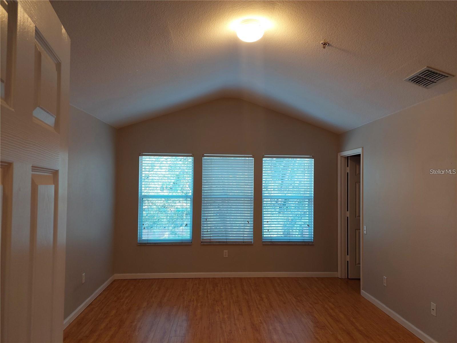 6080 Twain St #106 Property Photo 9