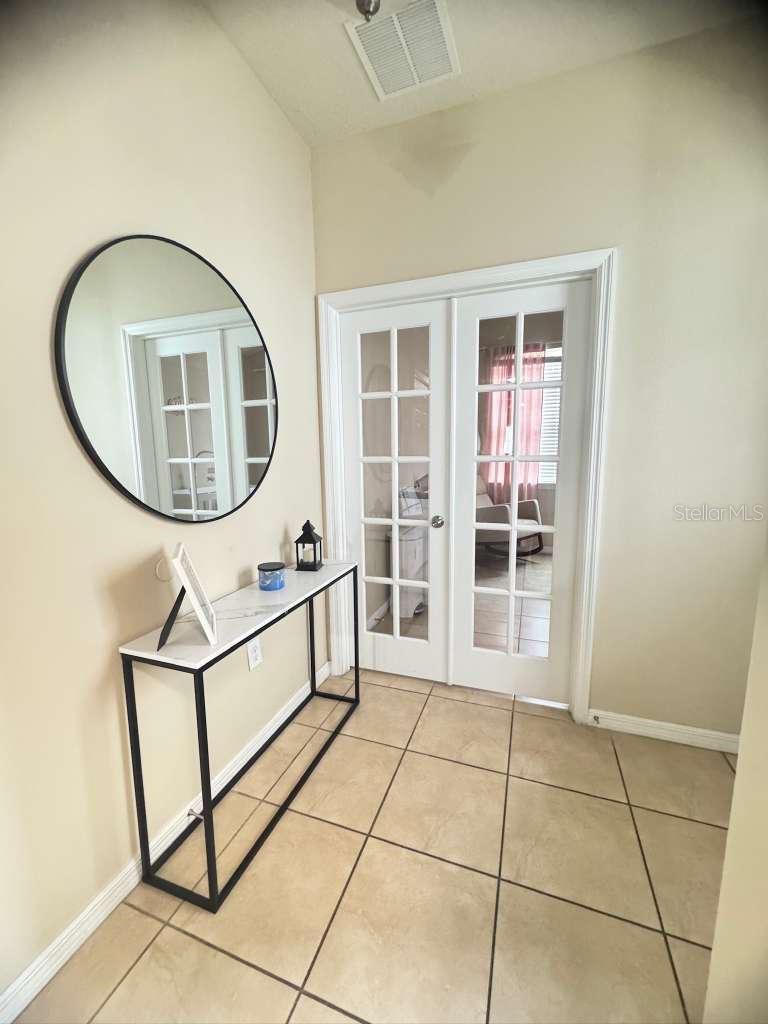 2515 Nouveau Way Property Photo 2