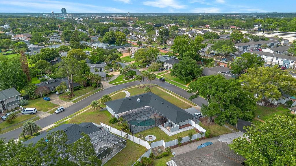 105 Spring Cove Trl Property Photo 5