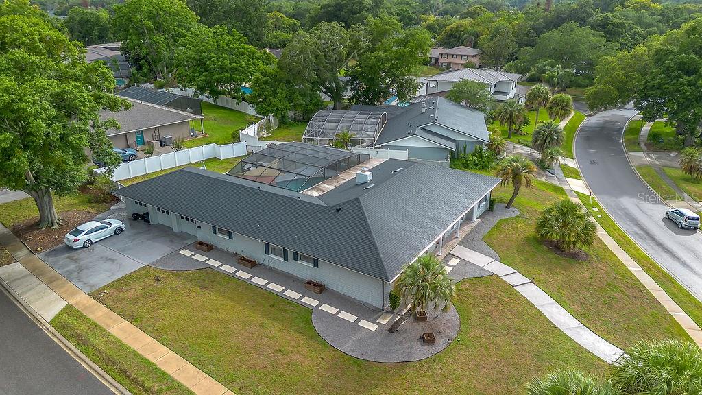 105 Spring Cove Trl Property Photo 7