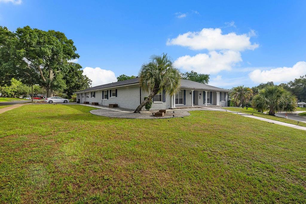 105 Spring Cove Trl Property Photo 13