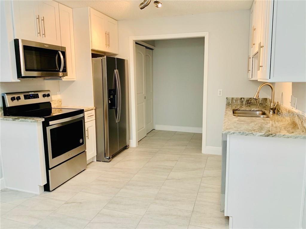 205 Babson Dr Property Photo 3