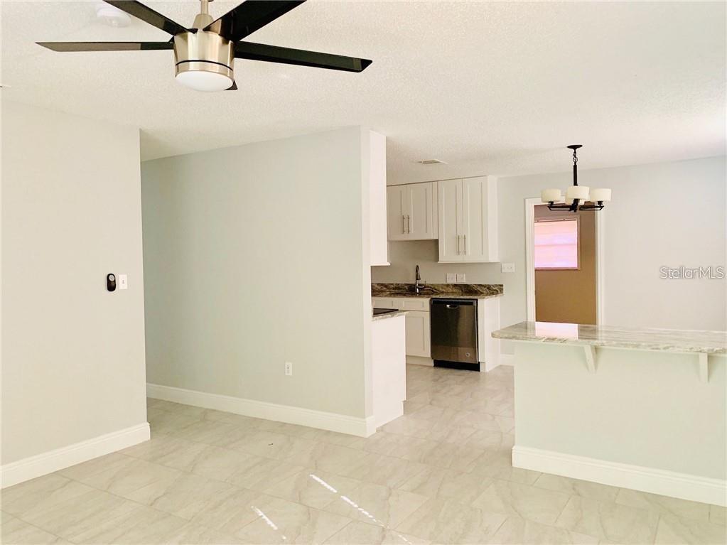 205 Babson Dr Property Photo 8