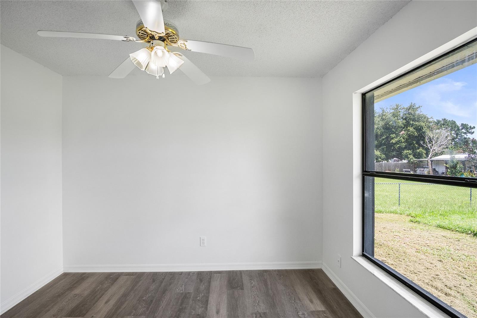 1177 Liza St Property Photo 23