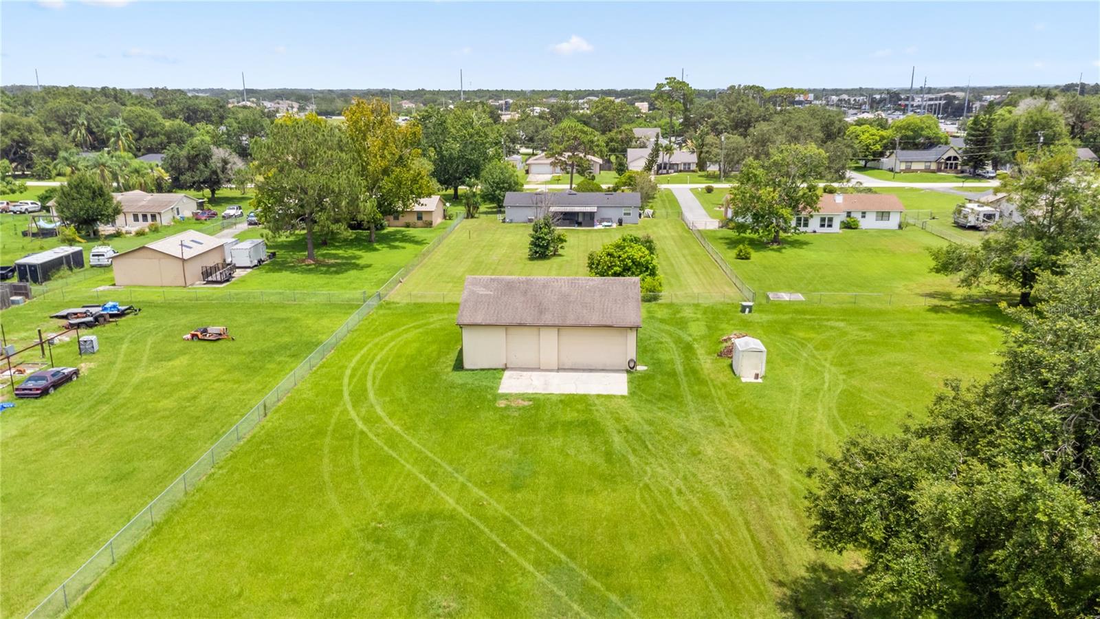1177 Liza St Property Photo 43