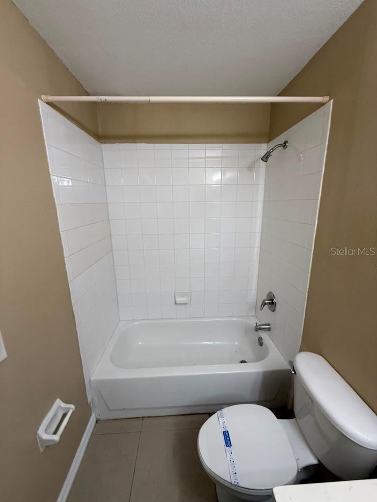 709 Orchid Dr #b Property Photo 7
