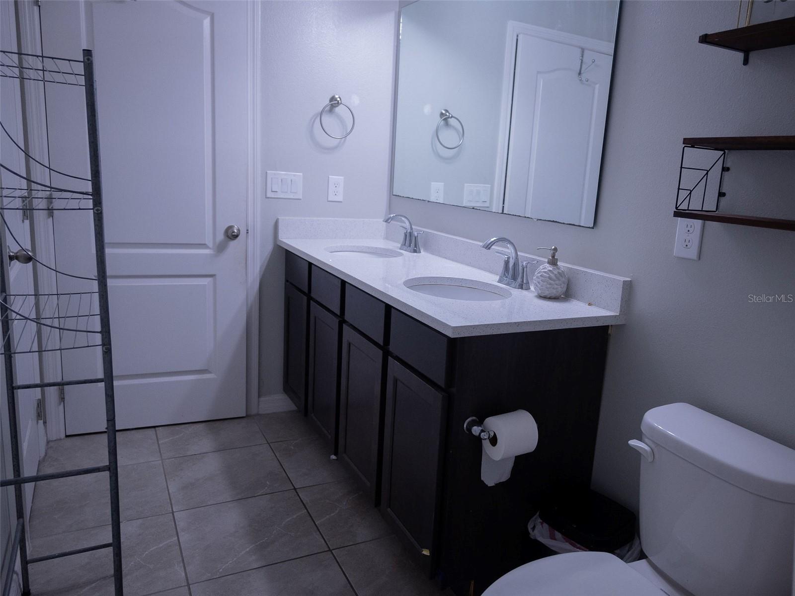 4878 Coral Castle Dr Property Photo 18