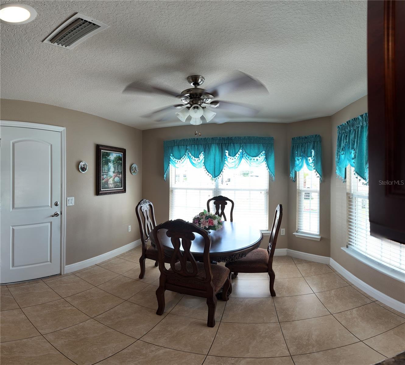 1220 N Platte Ct E Property Photo 6