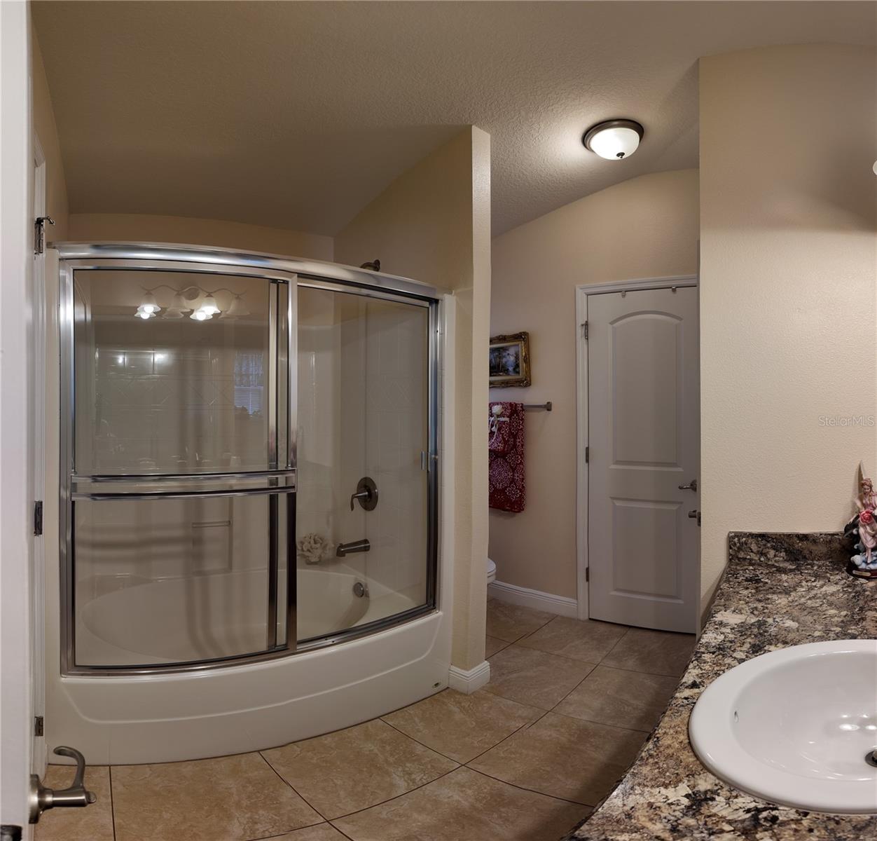 1220 N Platte Ct E Property Photo 11
