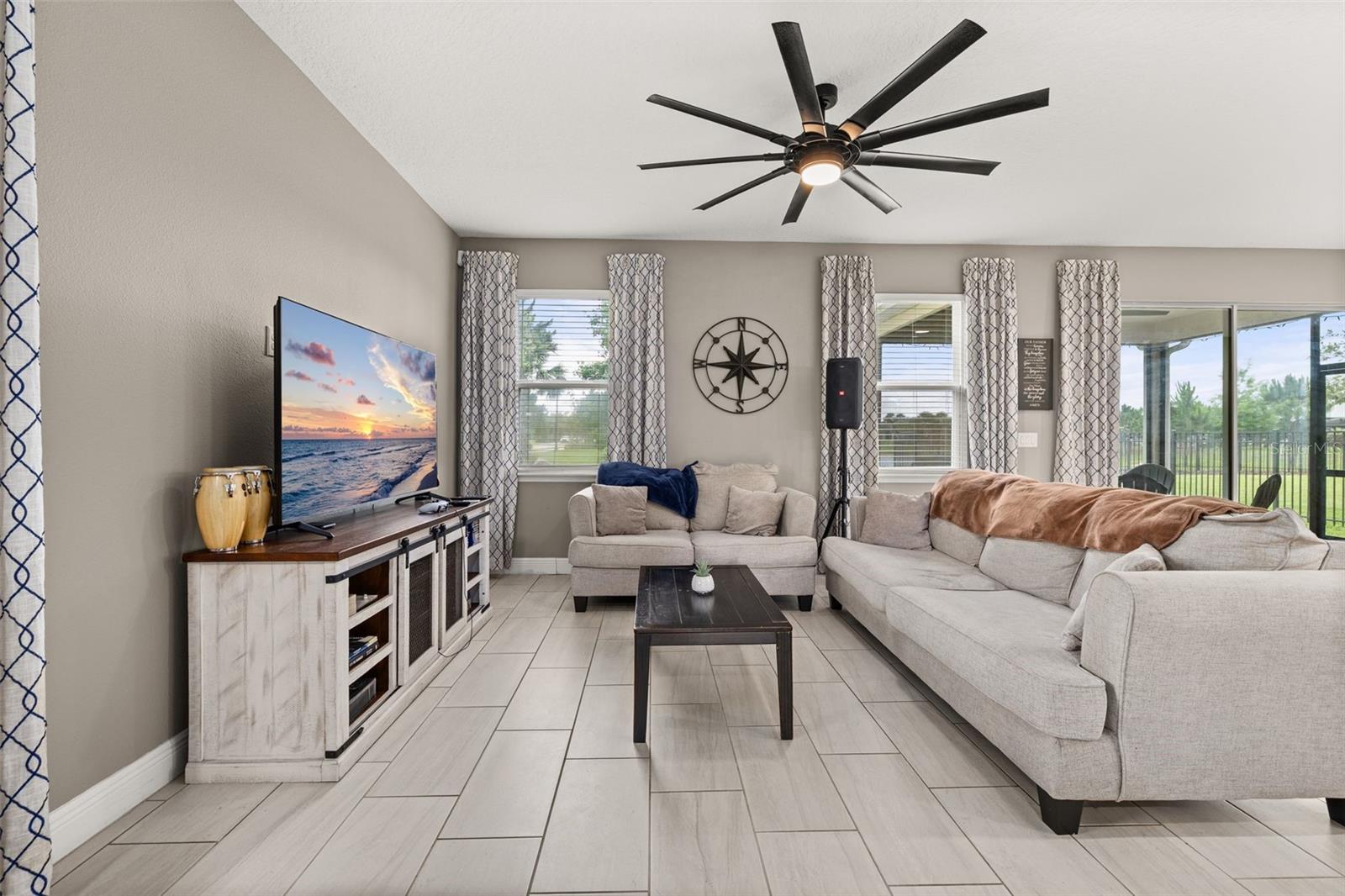 17023 Goldcrest Loop Property Photo 7